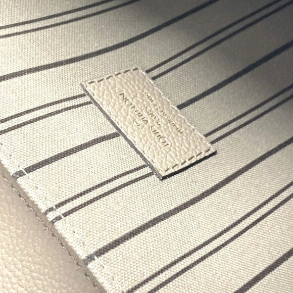 LOUIS VUITTON M44881 MonogramEmpreinte Pochette-Metis 2WAY Shoulder Bag Hand Bag - Picture 6 of 16